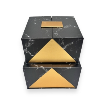 Set 2 cutii patrate WITHLOVE cadou special negru auriu